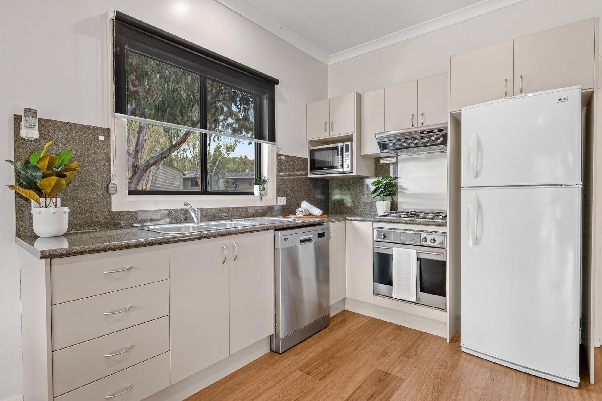 Tasman Holiday Parks - Moama On The Murray Экстерьер фото
